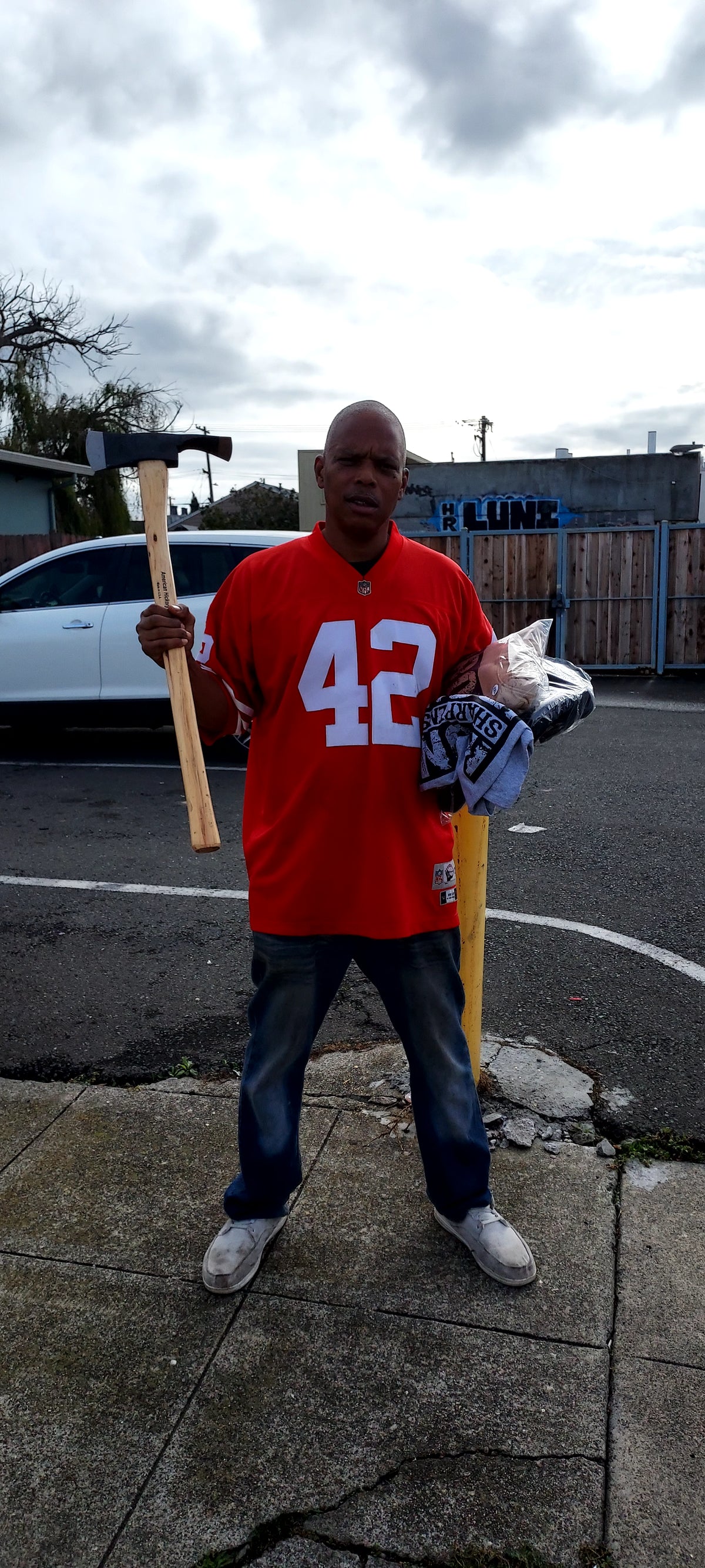 Customer wearing Banks Legendary Fashions