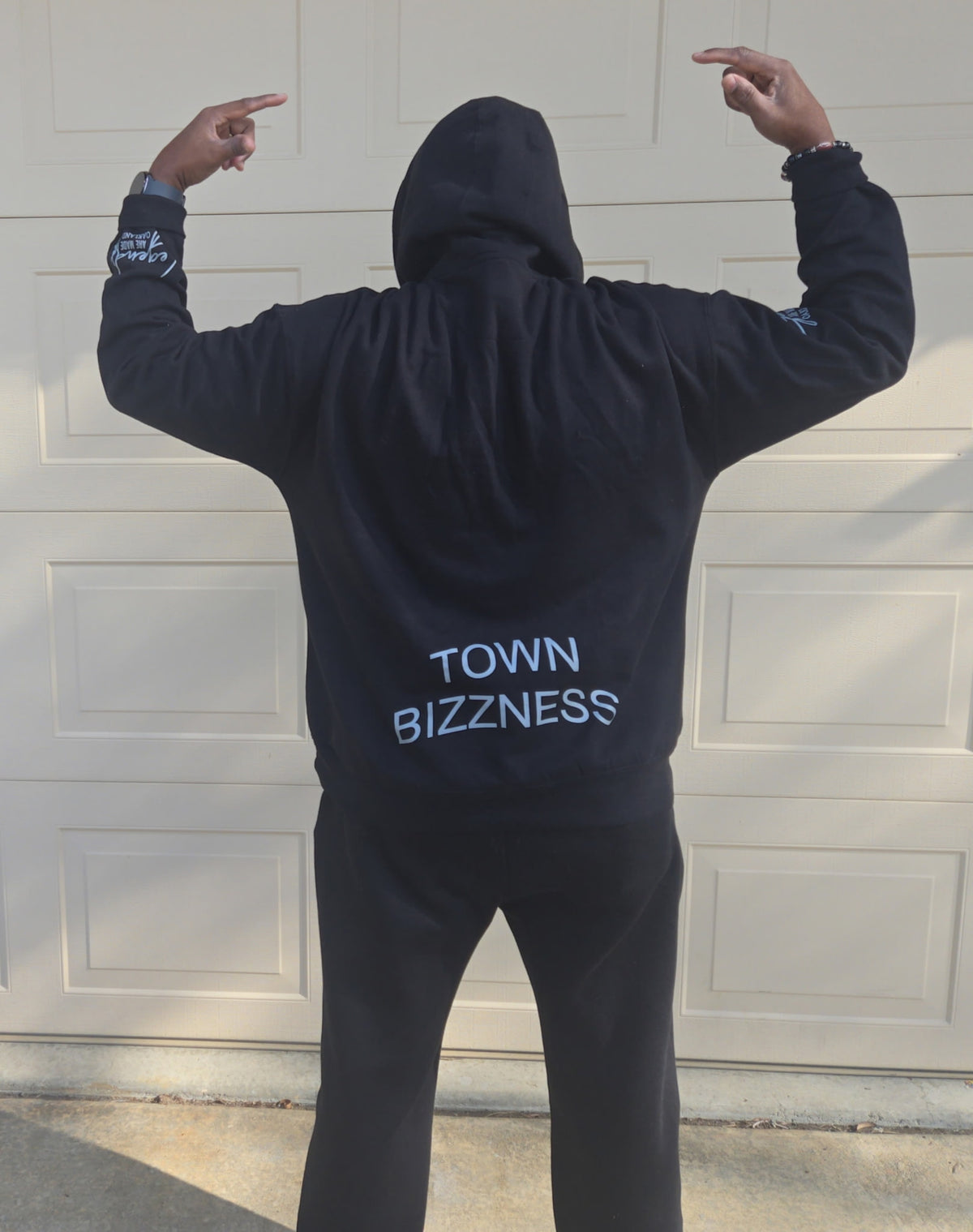Customer wearing Banks Legendary Fashions
