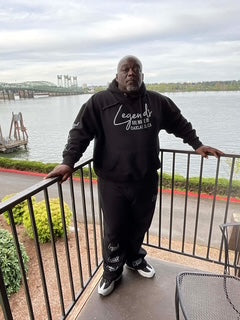 Customer wearing Banks Legendary Fashions